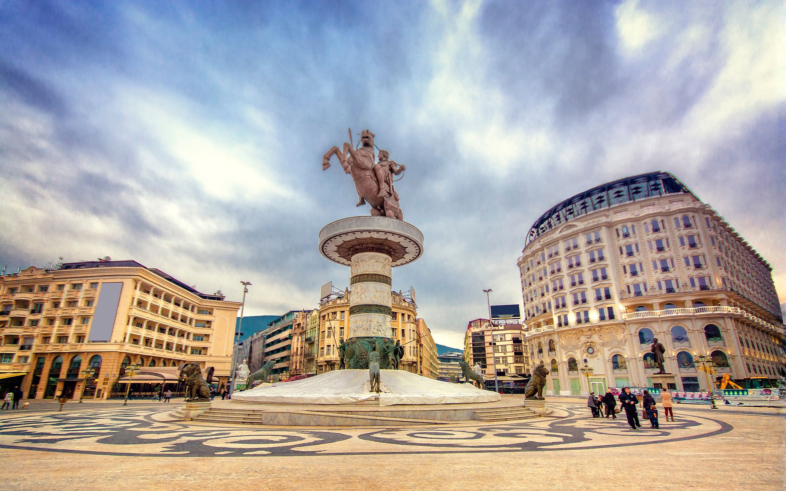 Otobüs İle Balkan İncileri (6 Gece) Eskişehir - Ankara Hareketli